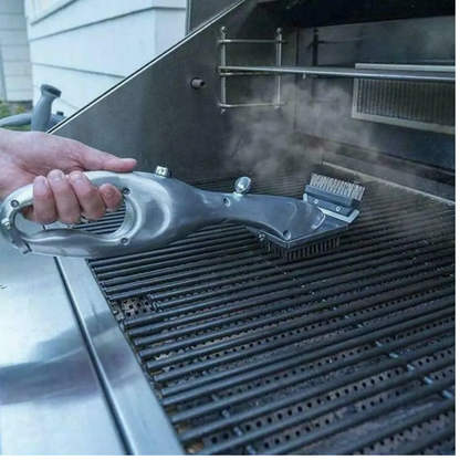GRILL CLEANING BRUSH